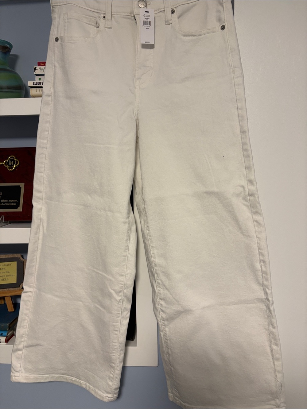 White Wide-Leg Jeanst